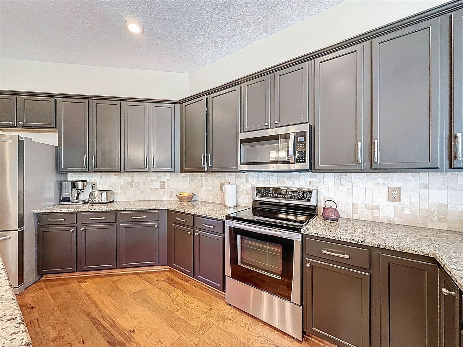 Image 36 of 100 For 22925 Collridge Drive