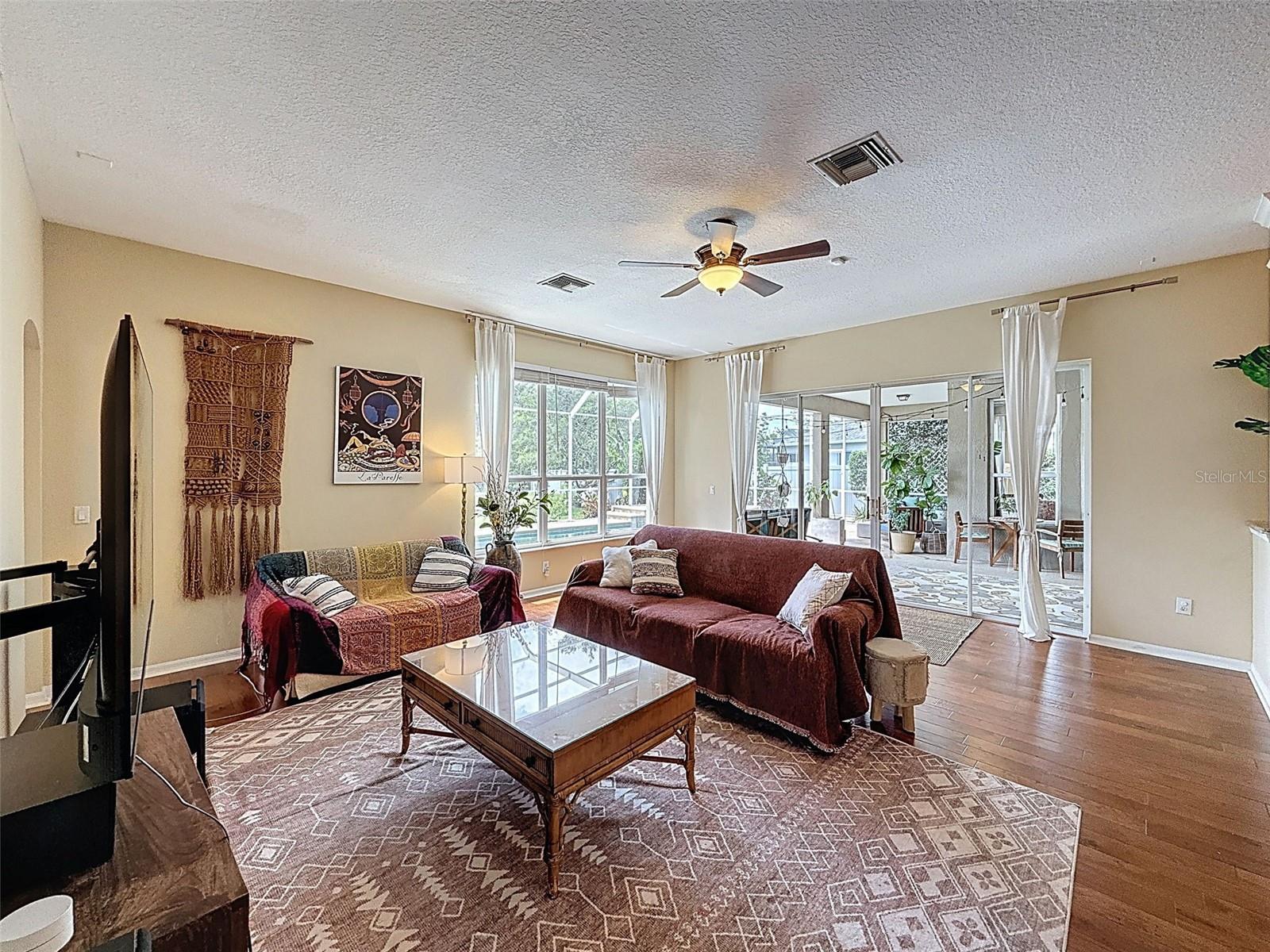 Image 42 of 100 For 22925 Collridge Drive