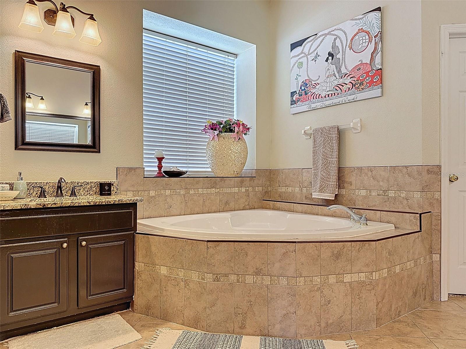 Image 58 of 100 For 22925 Collridge Drive