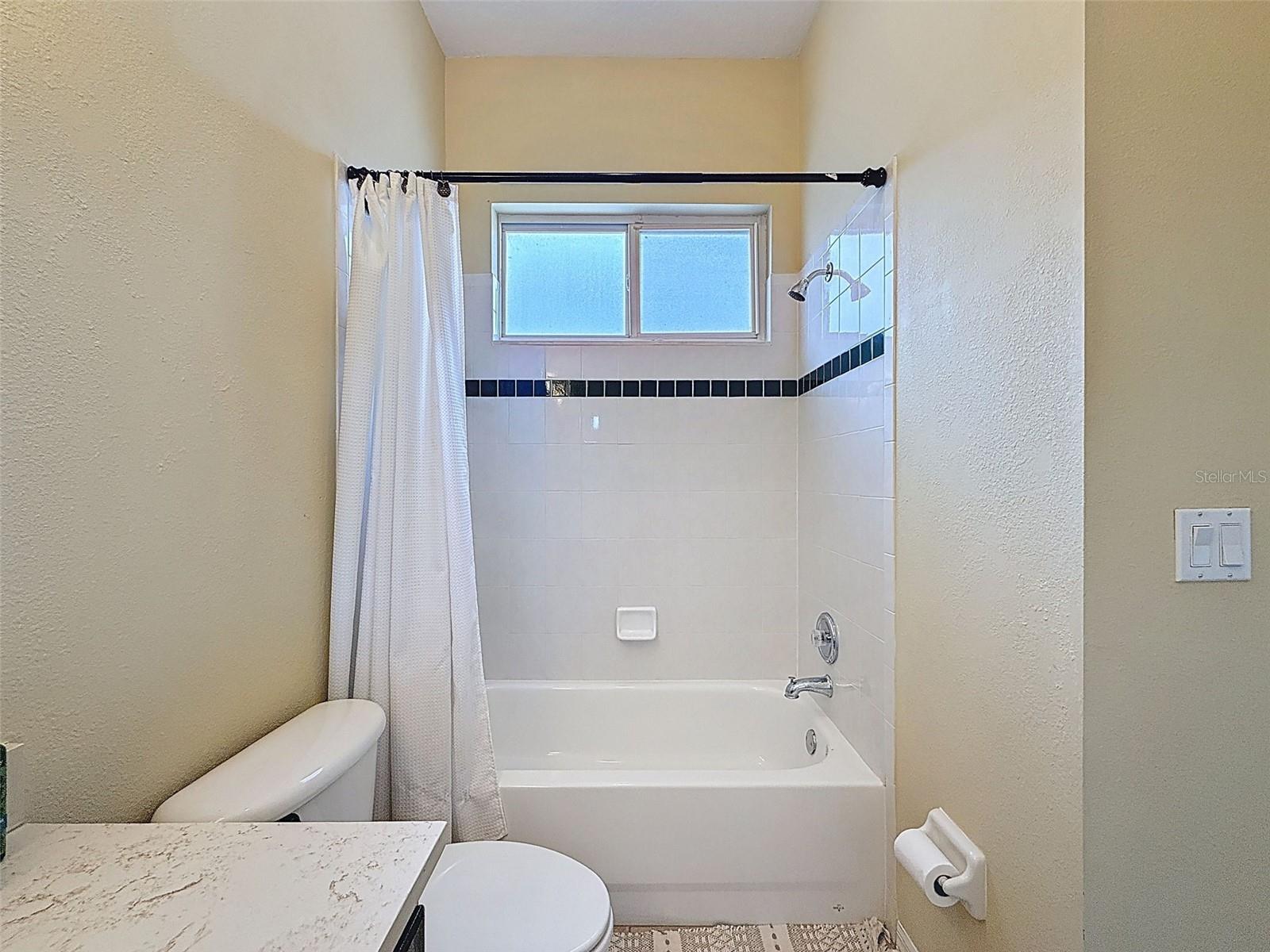 Image 71 of 100 For 22925 Collridge Drive