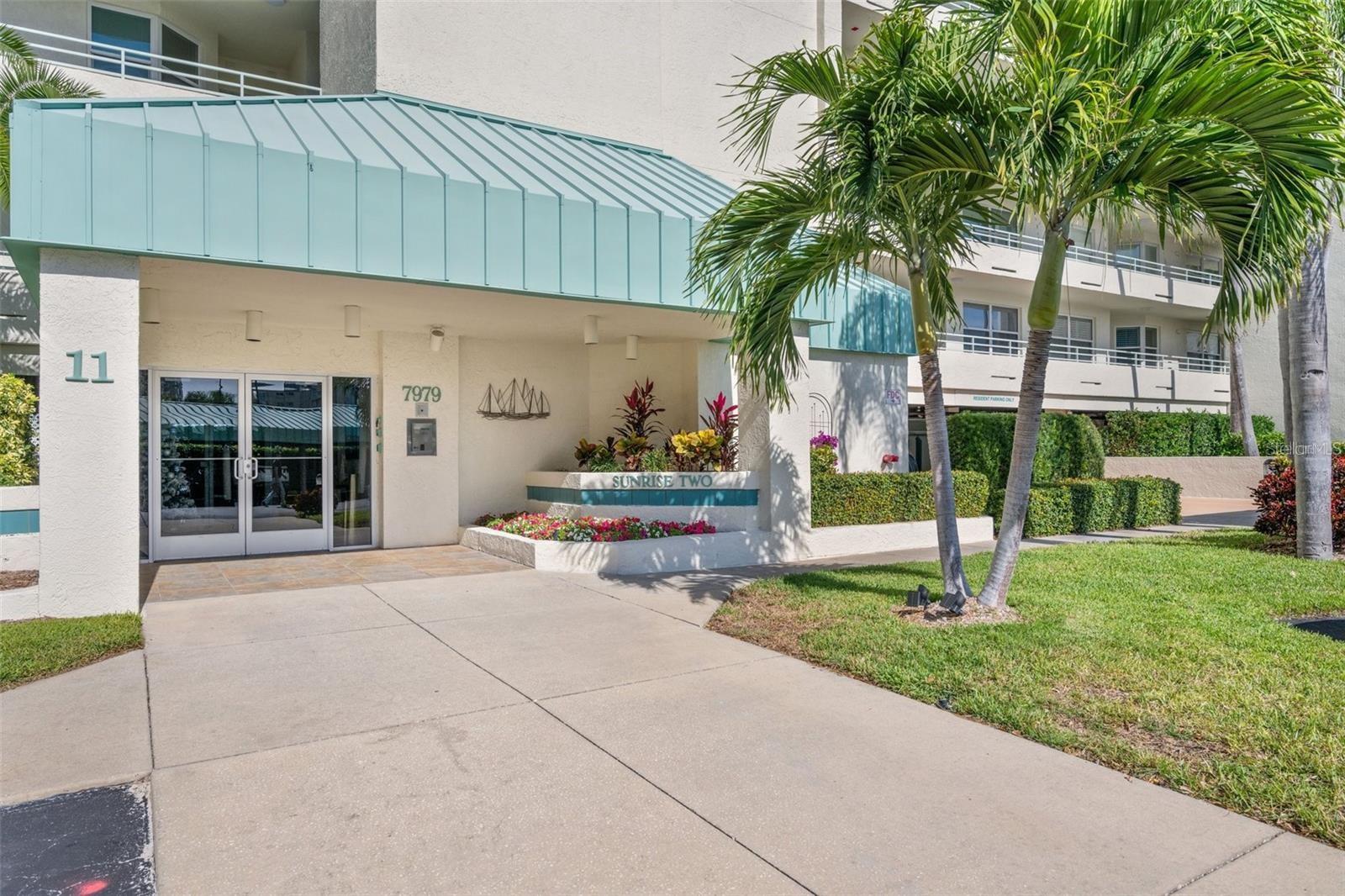 Image 2 of 73 For 7979 Sailboat Key Boulevard S 505