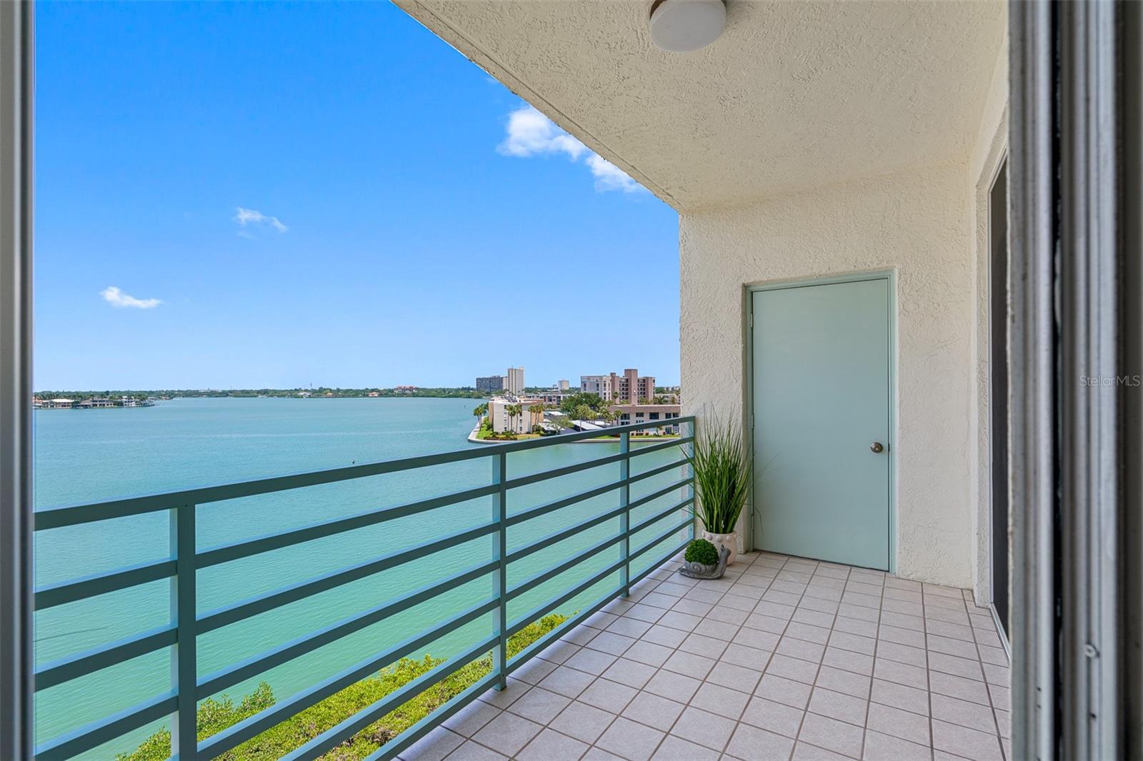 Image 34 of 73 For 7979 Sailboat Key Boulevard S 505