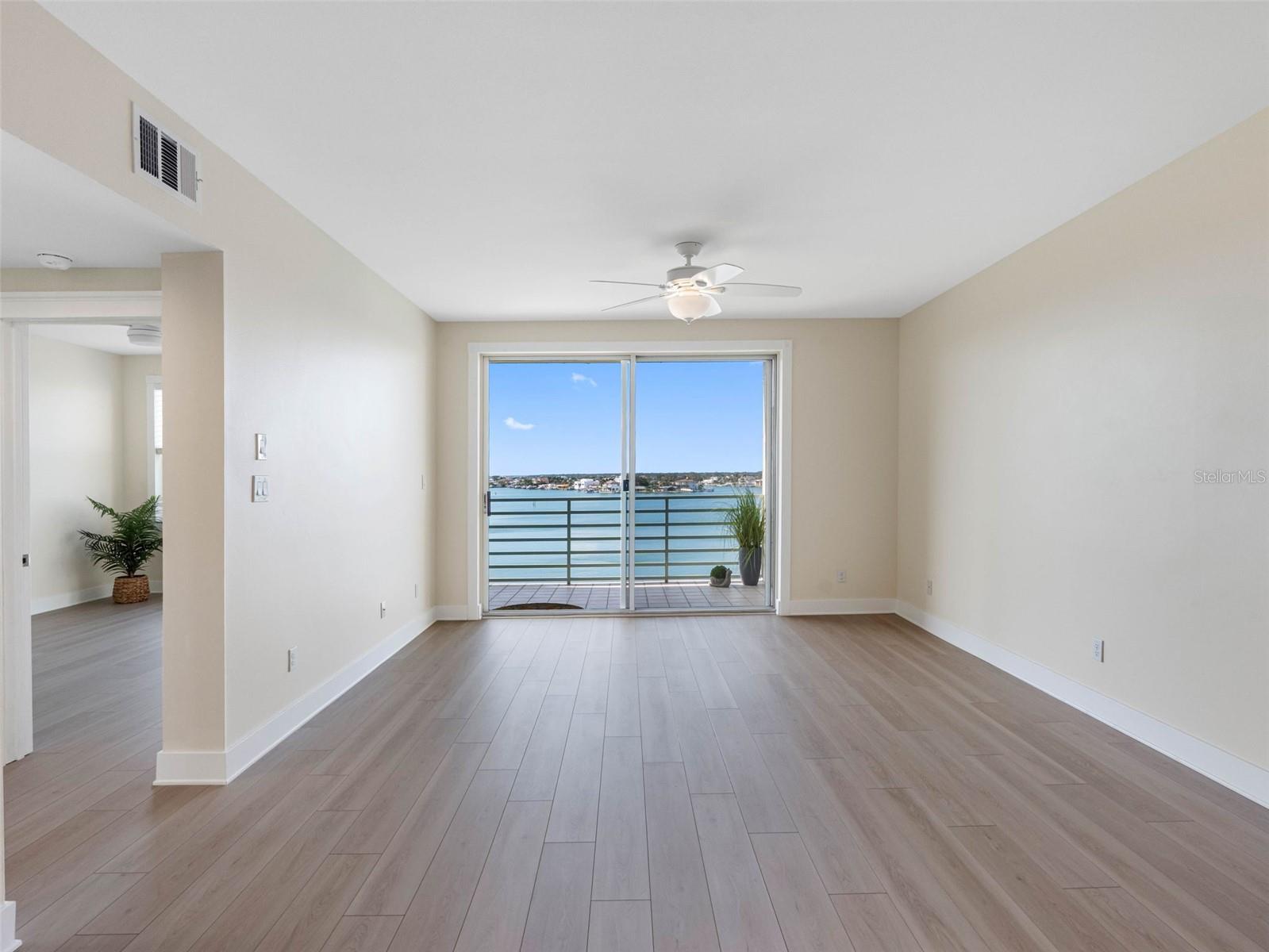 Image 9 of 73 For 7979 Sailboat Key Boulevard S 505