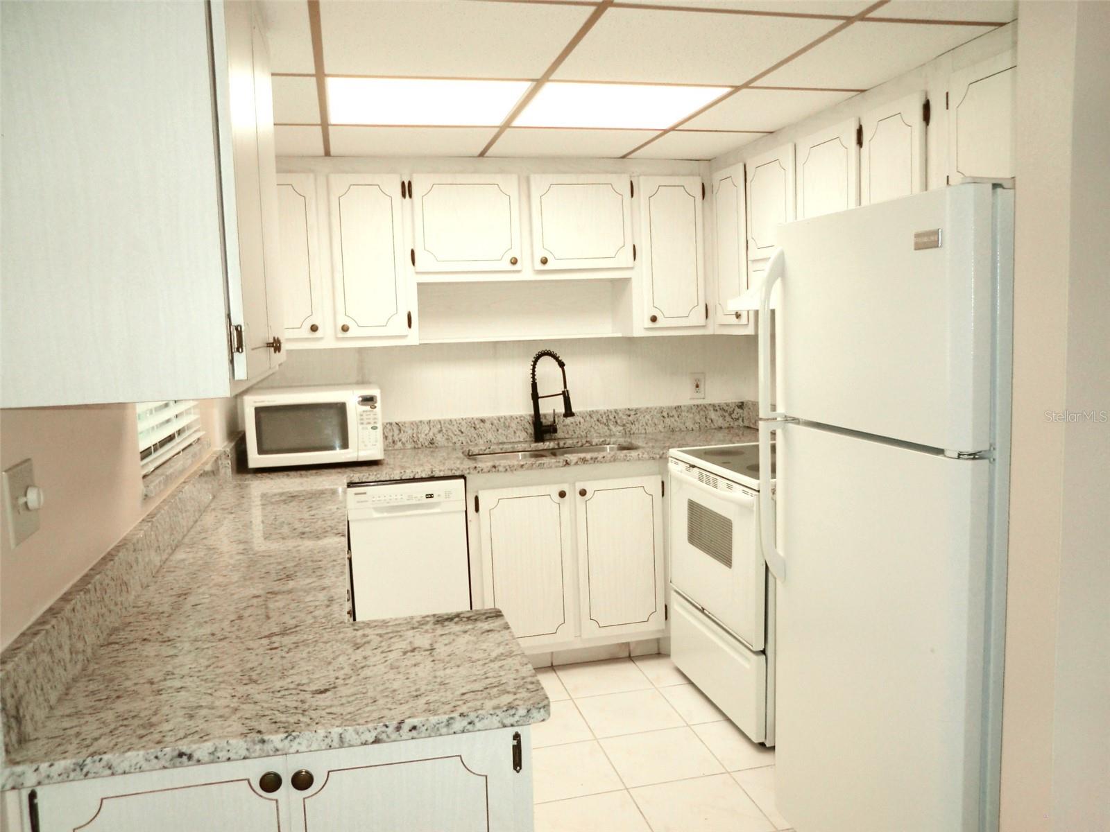 Image 7 of 20 For 206 Andover Place N 77