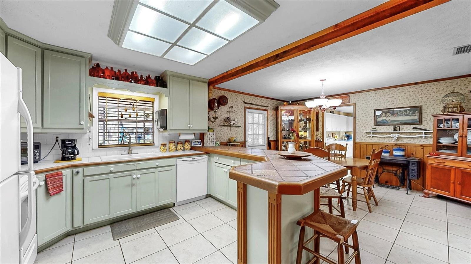 Image 22 of 61 For 1753 Ranchette Road