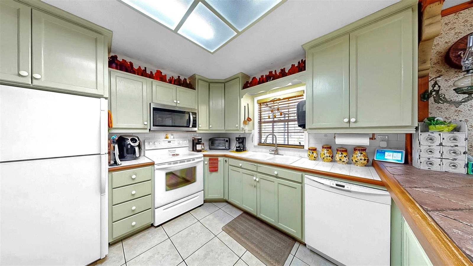 Image 23 of 61 For 1753 Ranchette Road