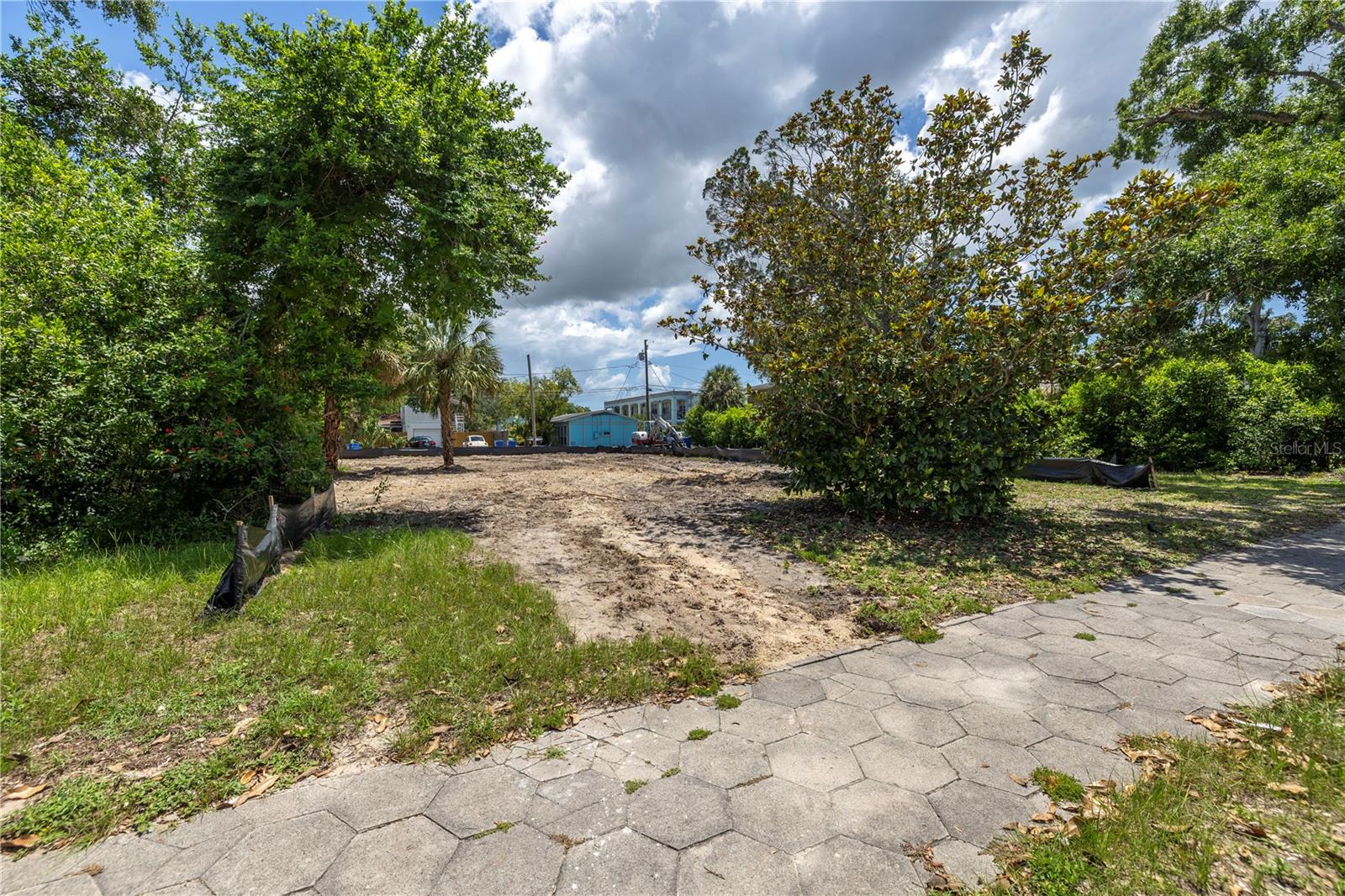 Details for 300 25th Avenue N, ST PETERSBURG, FL 33704