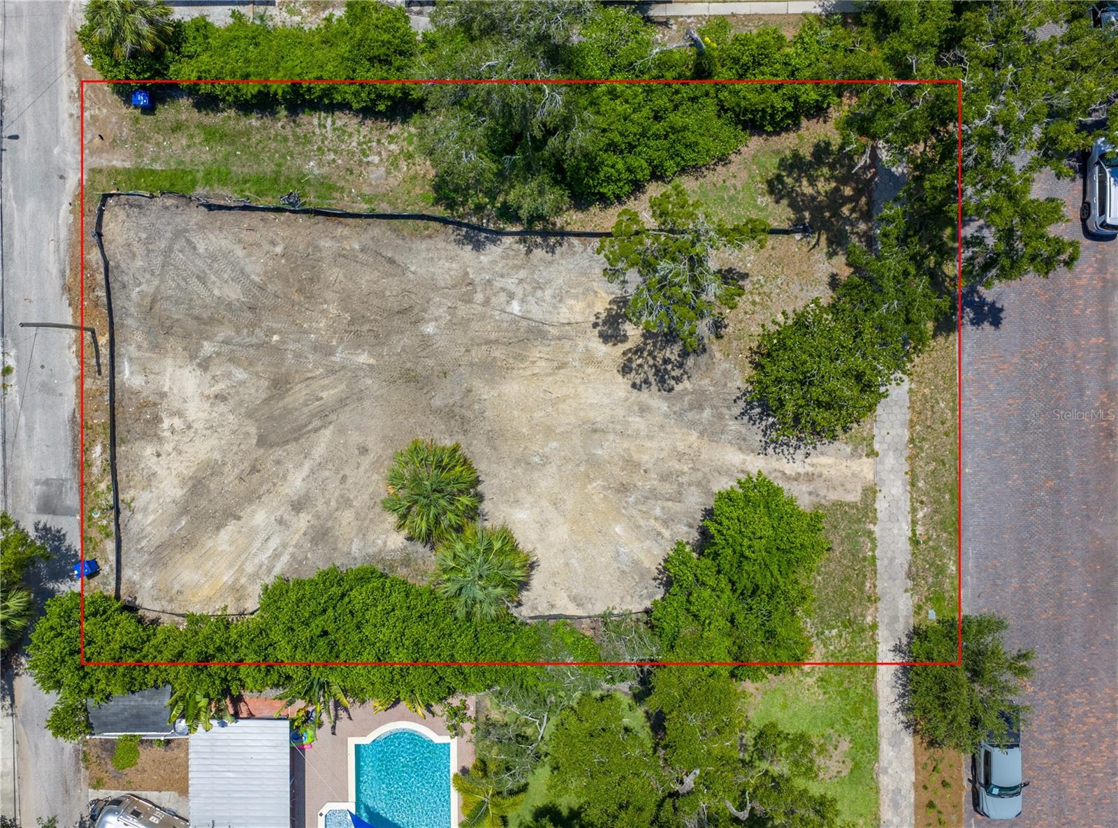 Image 2 of 15 For 300 25th Avenue N