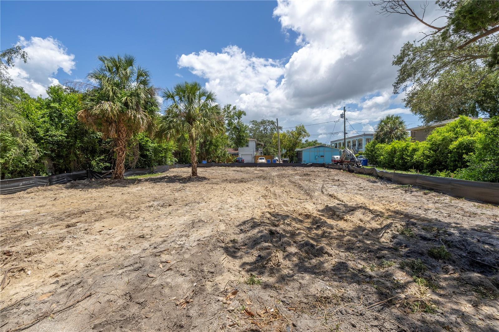 Image 4 of 15 For 300 25th Avenue N