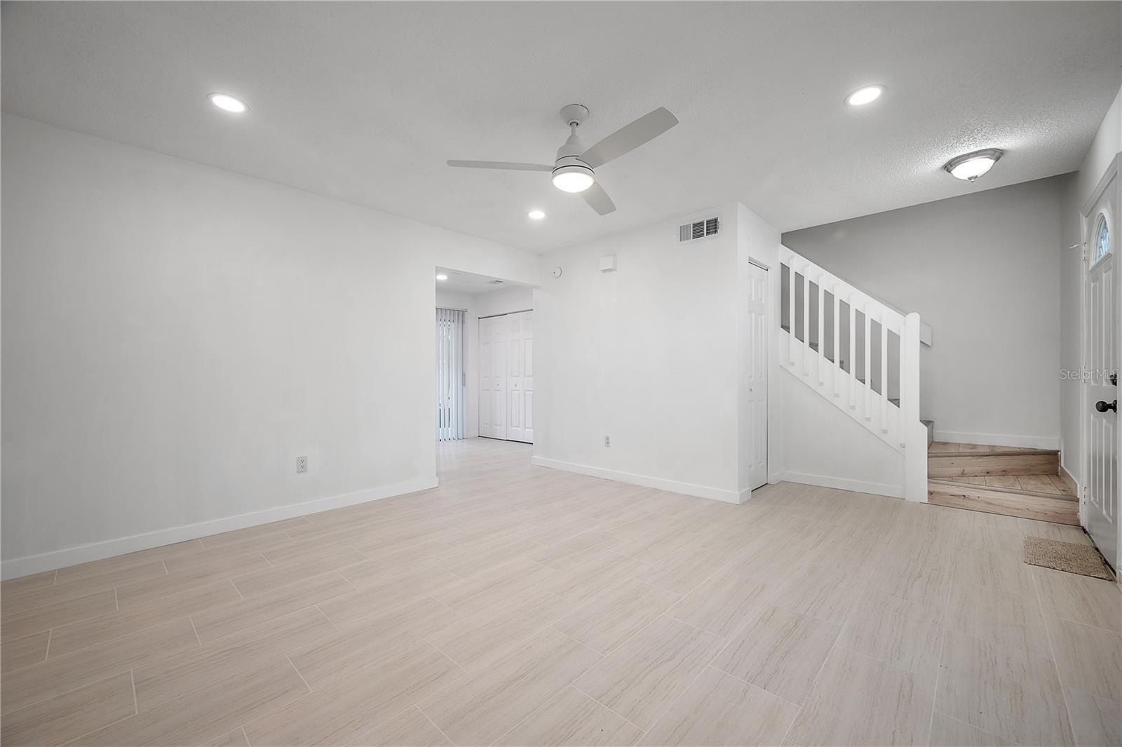 Image 15 of 29 For 14031 Lemon Valley Place