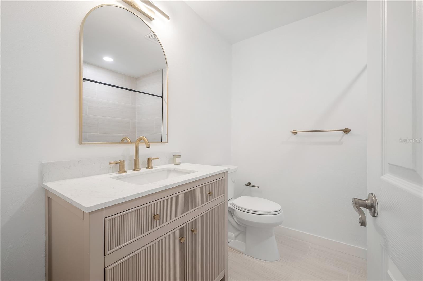 Image 16 of 29 For 14031 Lemon Valley Place