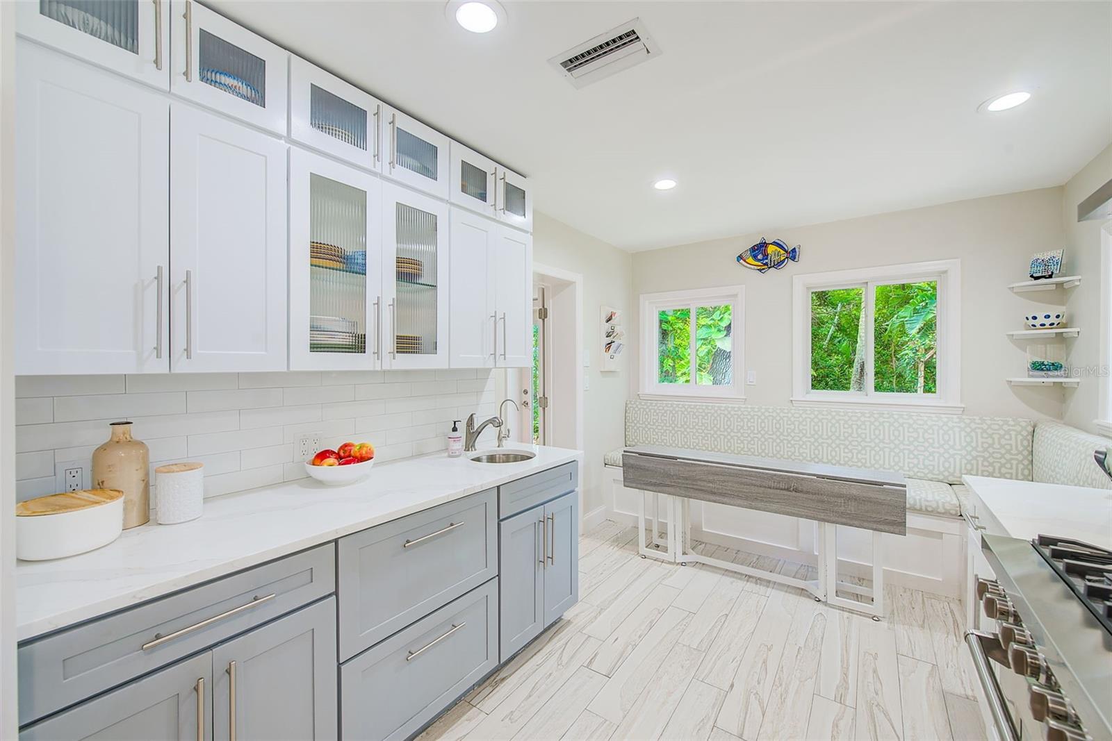 Image 14 of 56 For 1578 Druid Road S