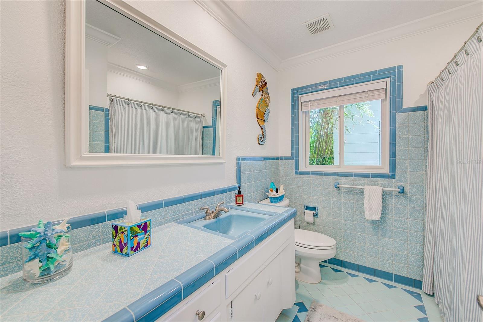 Image 34 of 56 For 1578 Druid Road S