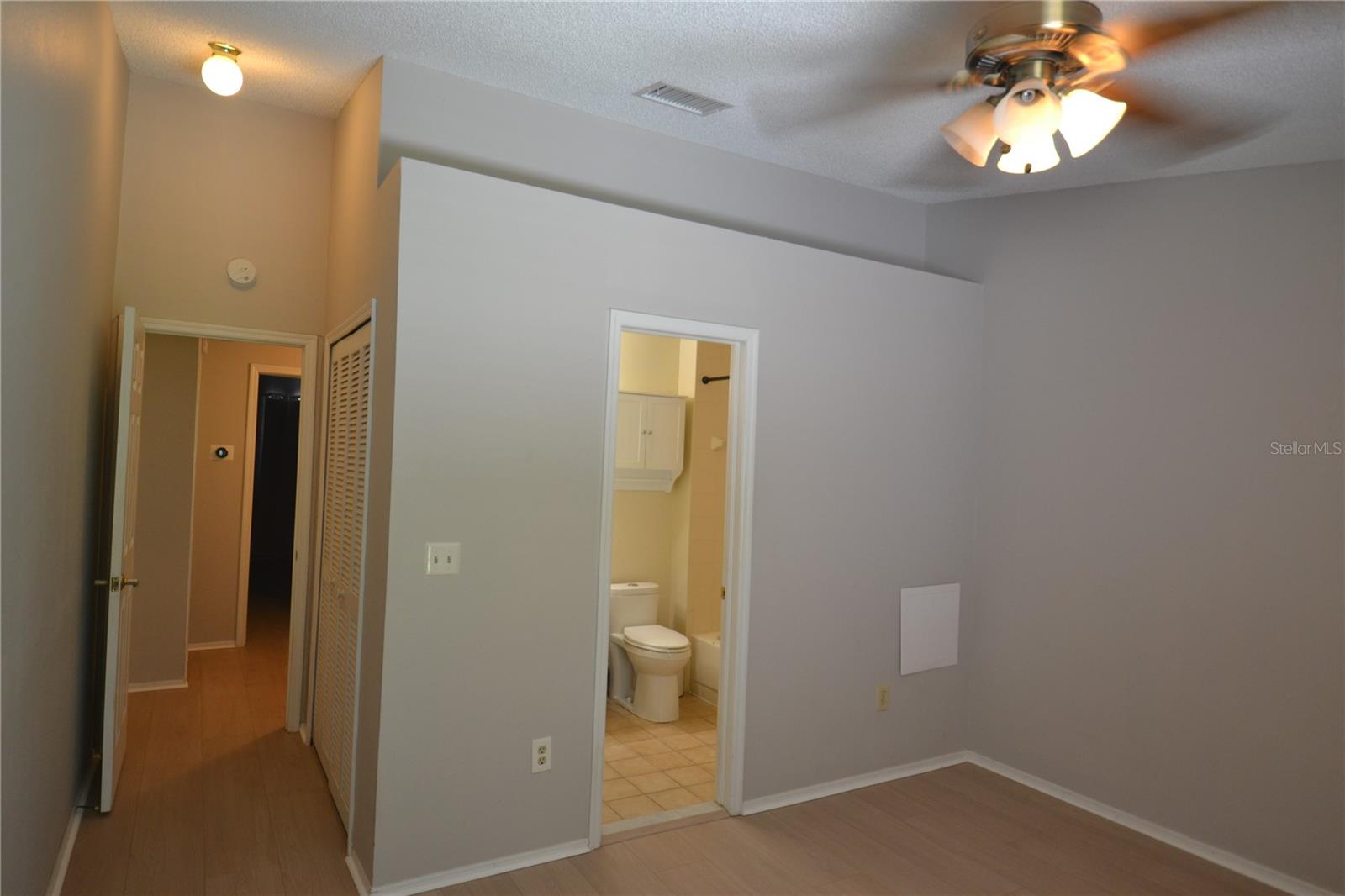 Image 18 of 35 For 3379 Fox Hunt Drive
