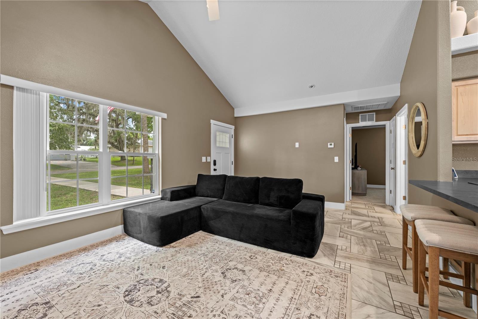 Image 10 of 56 For 8687 Jefferson Street