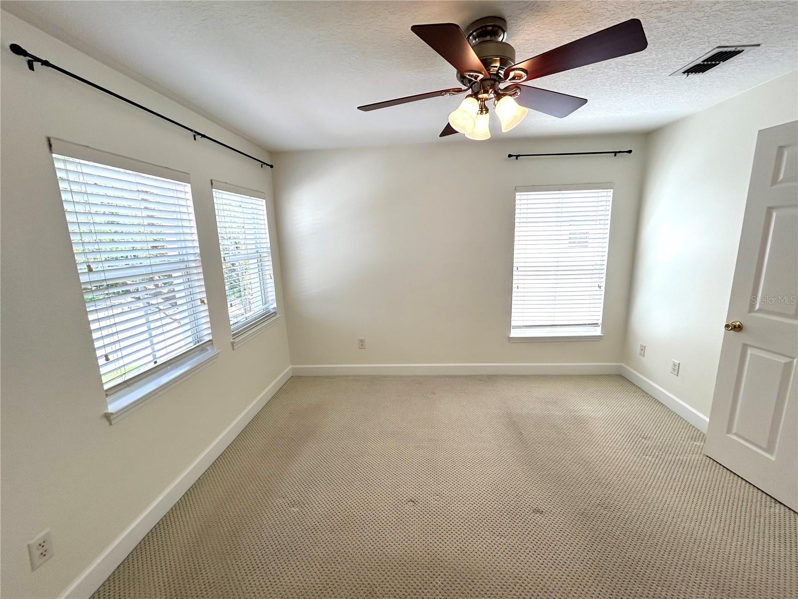 Image 24 of 54 For 5644 Samter Court