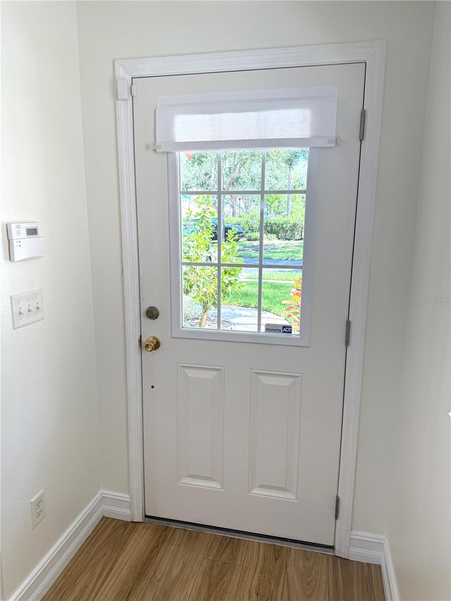 Image 5 of 54 For 5644 Samter Court