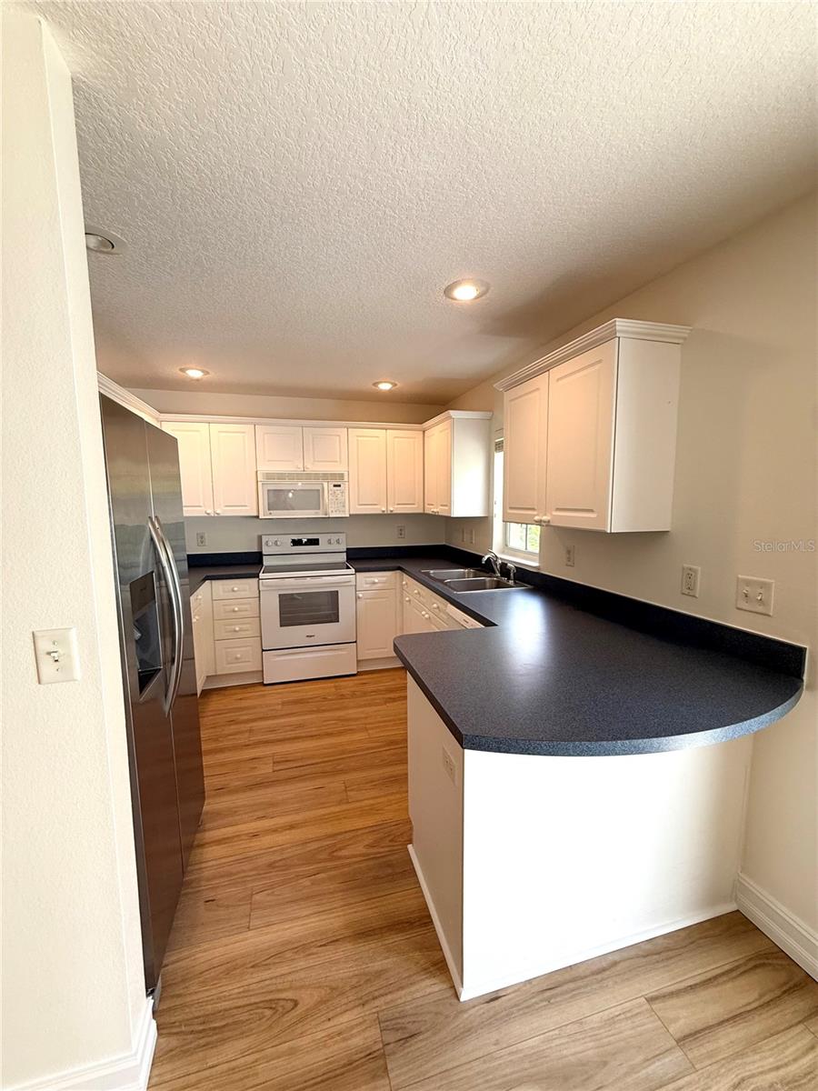 Image 9 of 54 For 5644 Samter Court