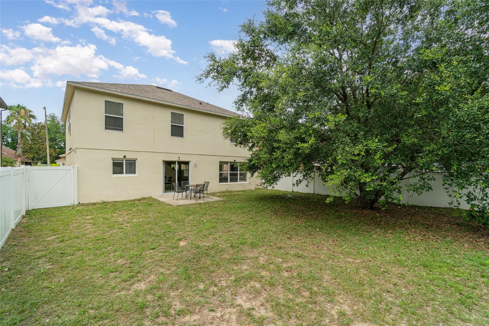 Image 34 of 43 For 16828 Gold Star Court