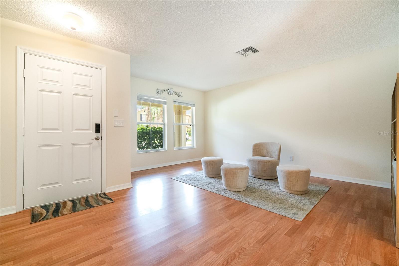 Image 5 of 43 For 16828 Gold Star Court