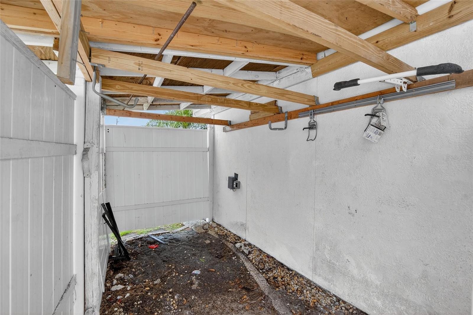 Image 34 of 34 For 822 Oakmont Avenue