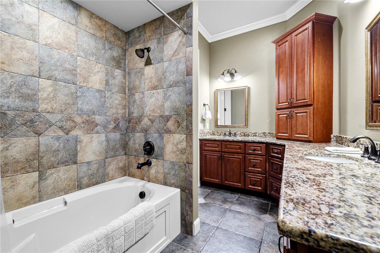 Image 24 of 34 For 1457 Hillside Landing Drive