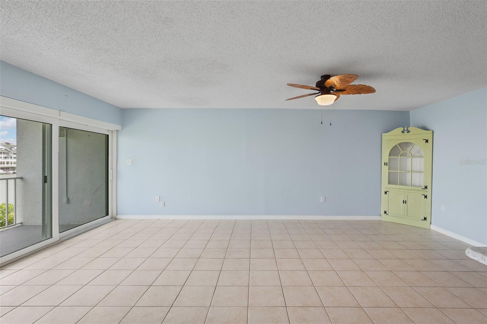 Image 11 of 32 For 14800 Walsingham Road 1215