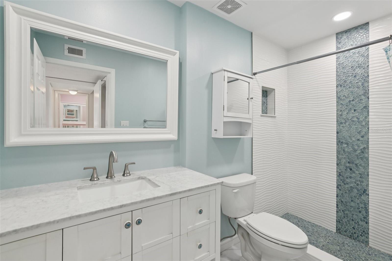 Image 20 of 32 For 14800 Walsingham Road 1215