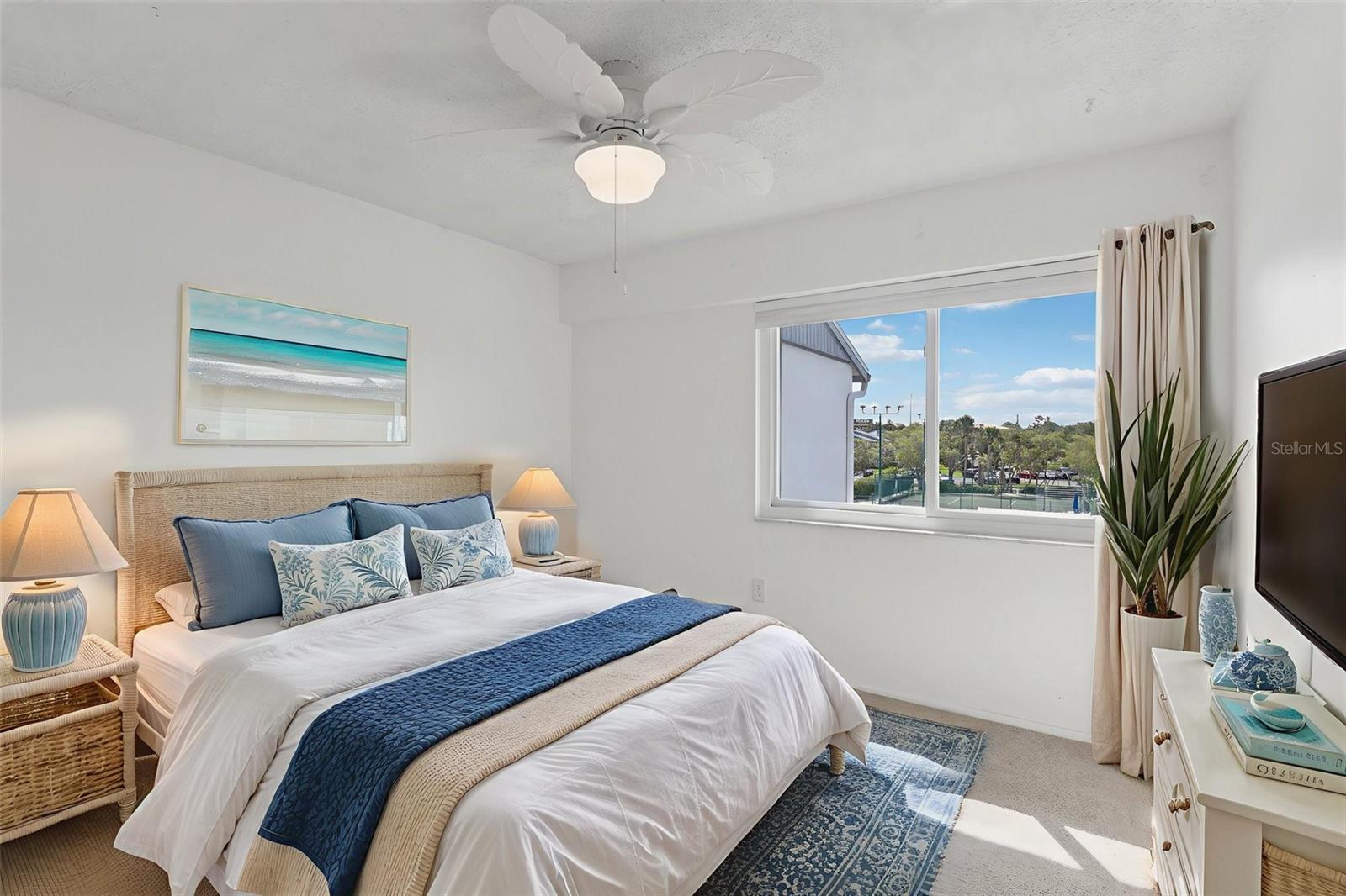 Image 27 of 32 For 14800 Walsingham Road 1215