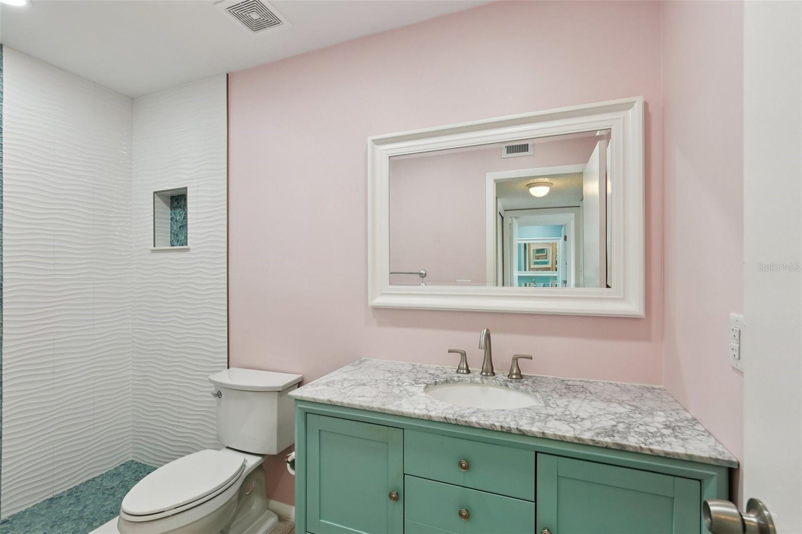 Image 29 of 32 For 14800 Walsingham Road 1215