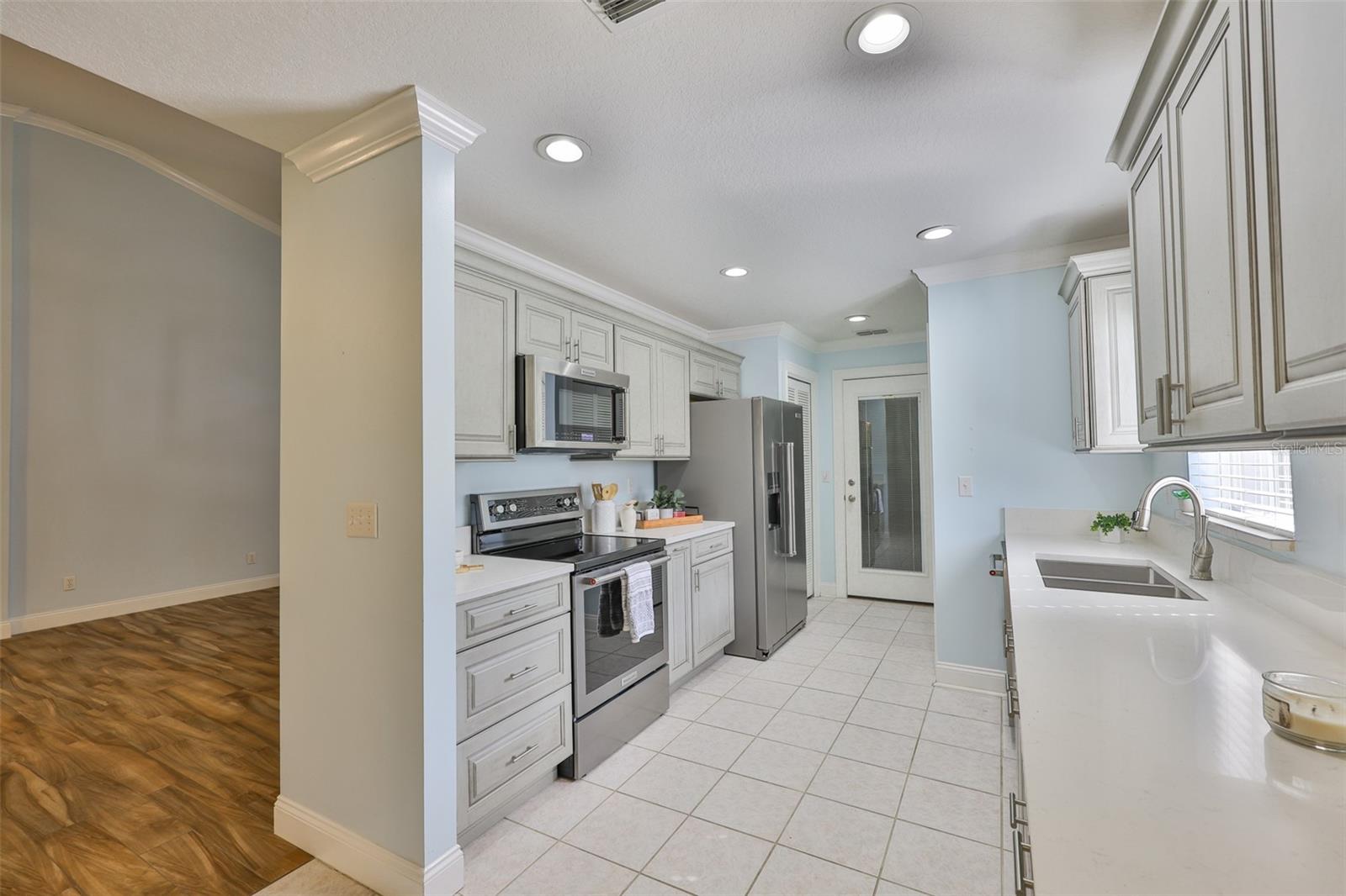 Image 17 of 42 For 1112 Mcdaniel Street 78