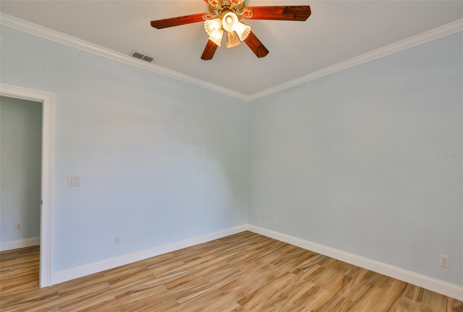 Image 24 of 42 For 1112 Mcdaniel Street 78