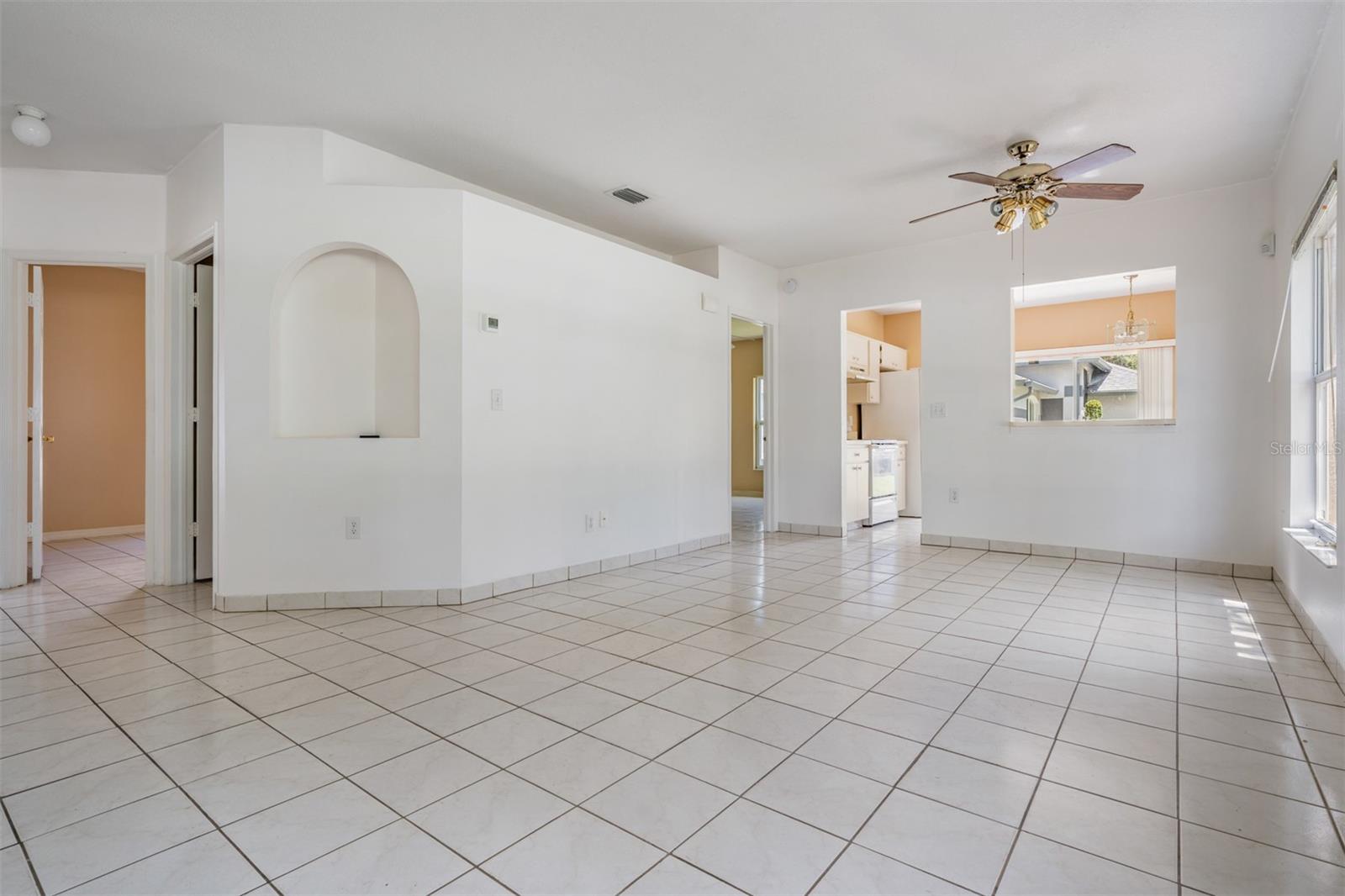 Image 19 of 33 For 11022 Connacht Way