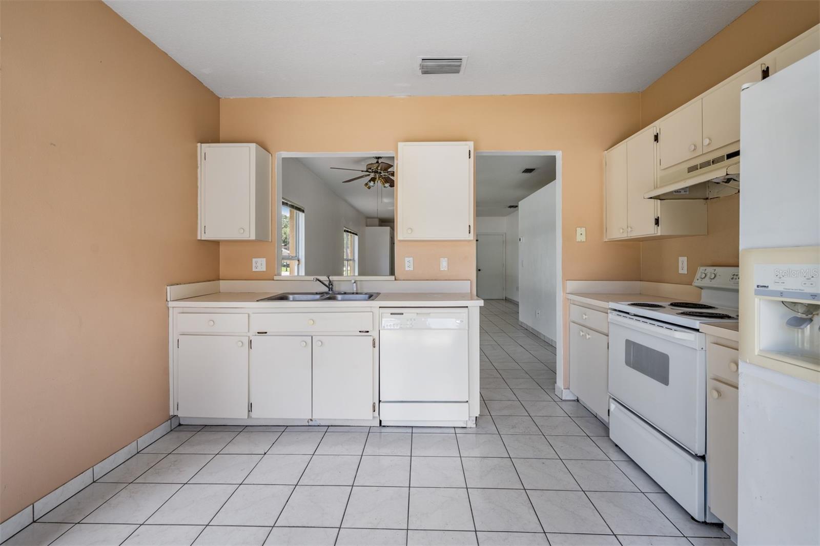 Image 23 of 33 For 11022 Connacht Way