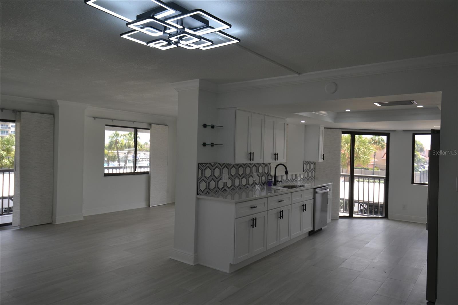 Image 20 of 67 For 1651 Sand Key Estates Court 12