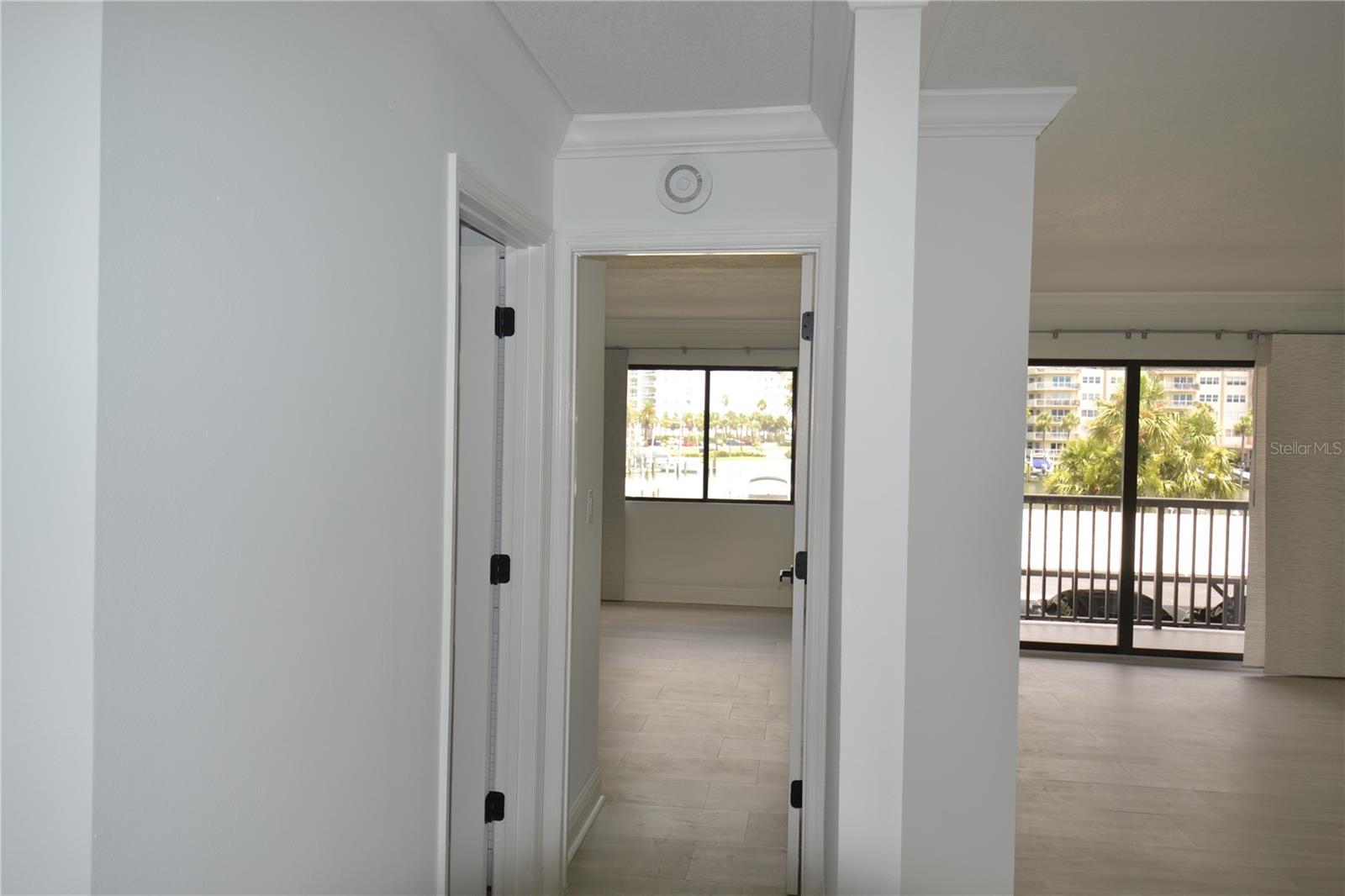 Image 21 of 67 For 1651 Sand Key Estates Court 12