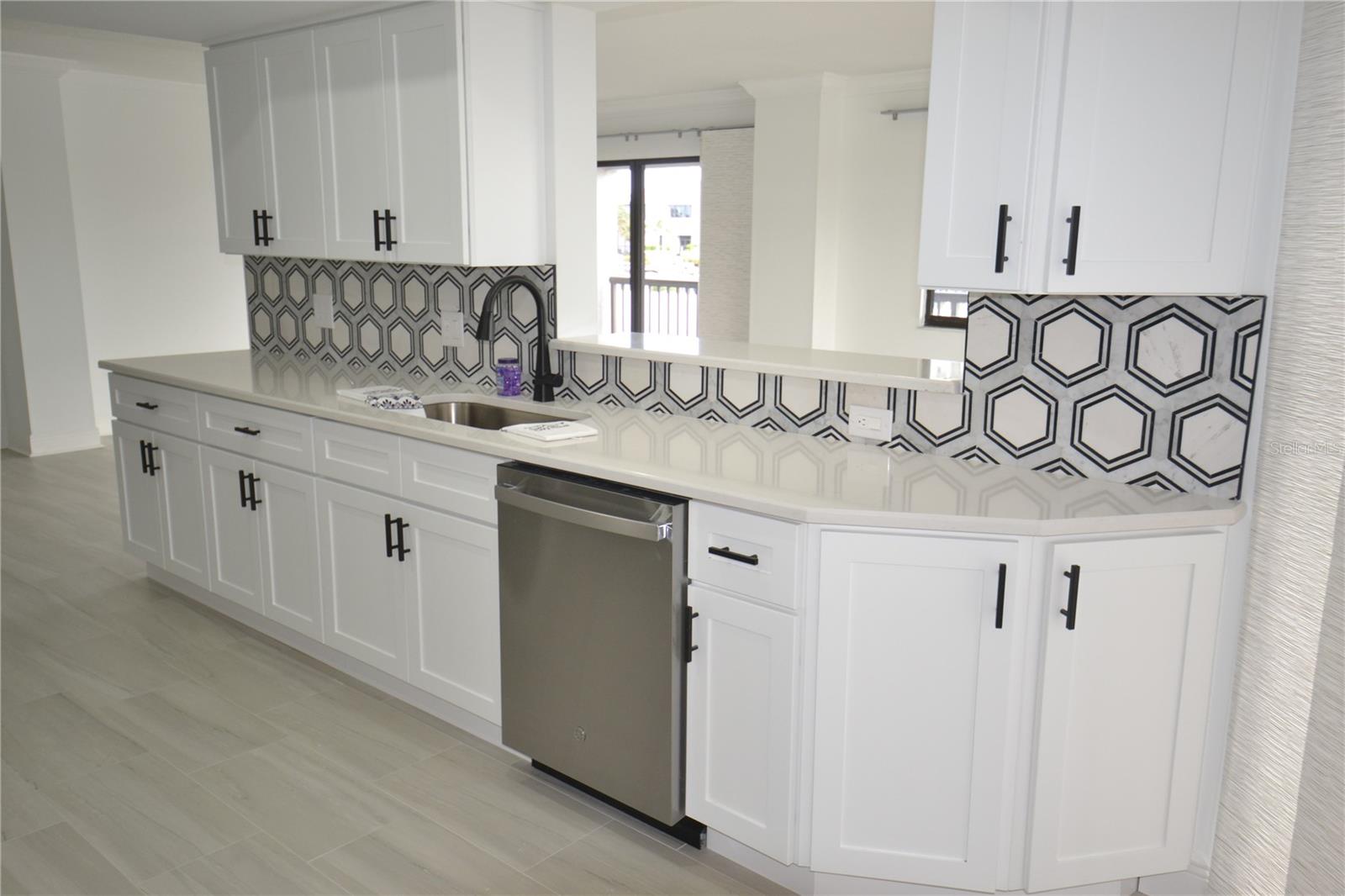 Image 7 of 67 For 1651 Sand Key Estates Court 12