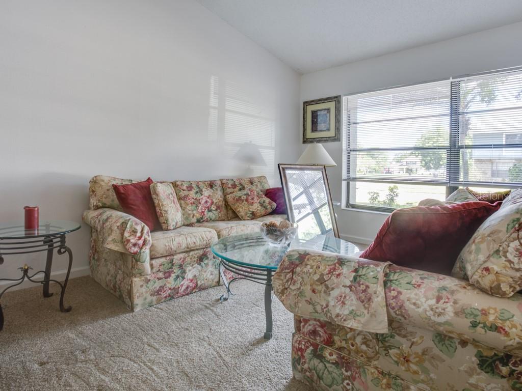 Image 15 of 39 For 1610 Sanderling Court
