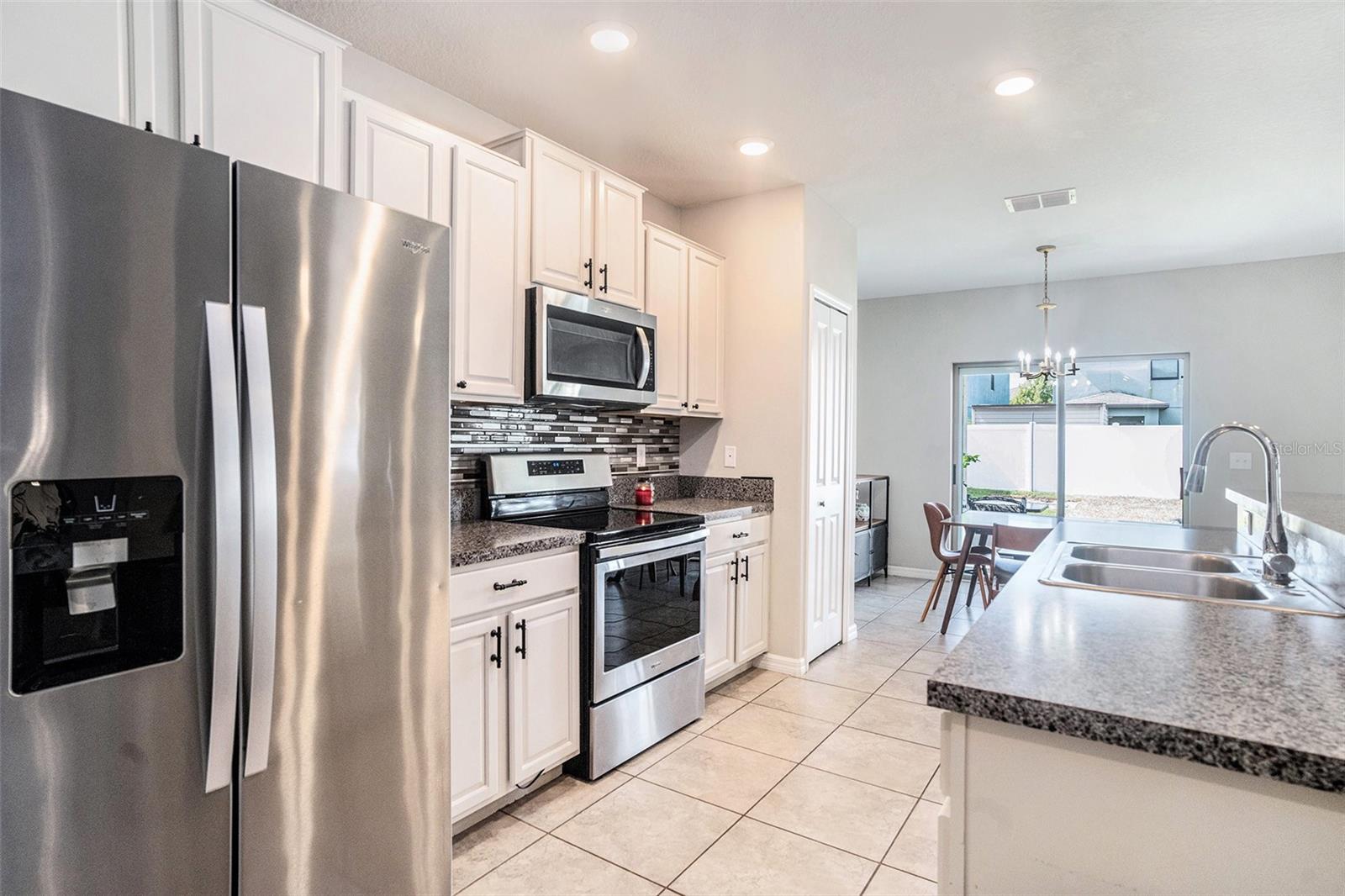 Image 11 of 36 For 7405 French Marigold Avenue