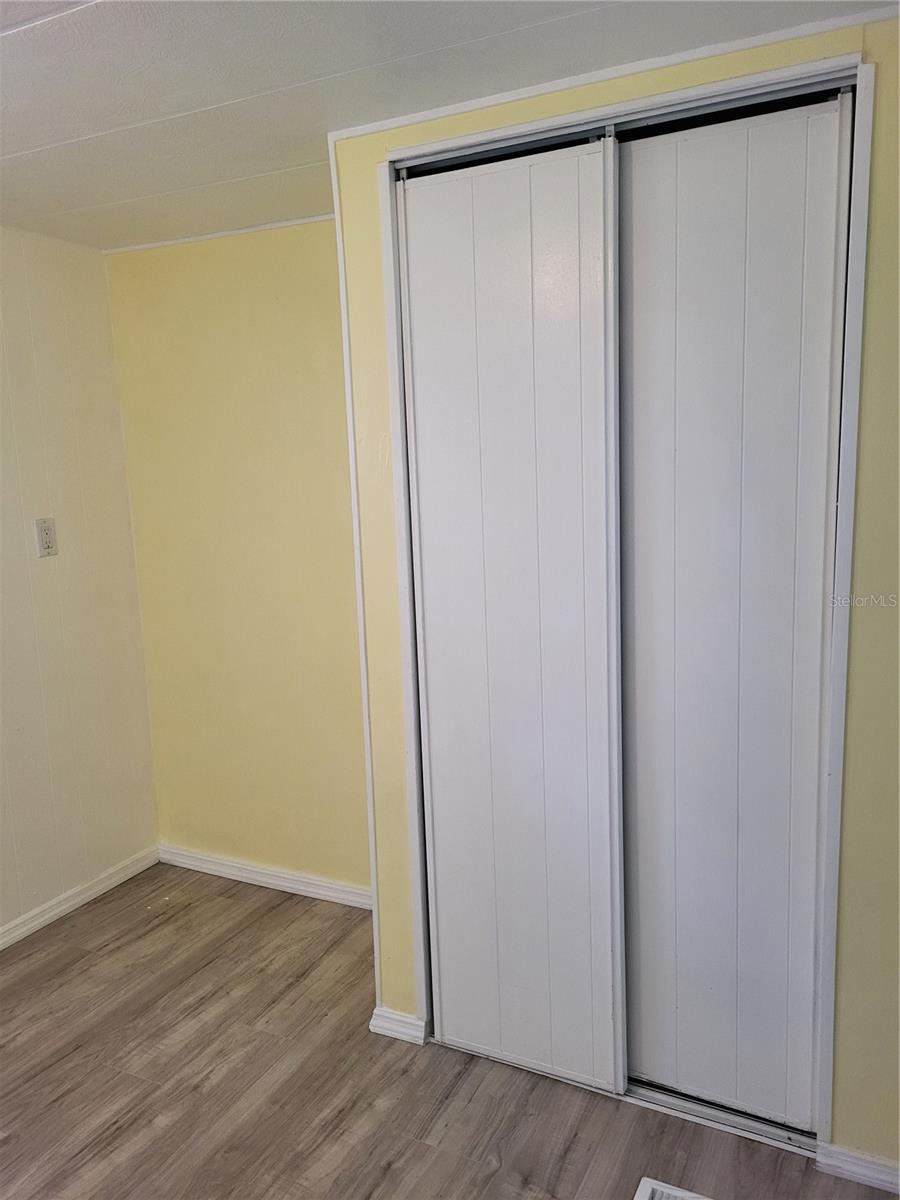 Image 12 of 29 For 6580 Seminole Boulevard 618