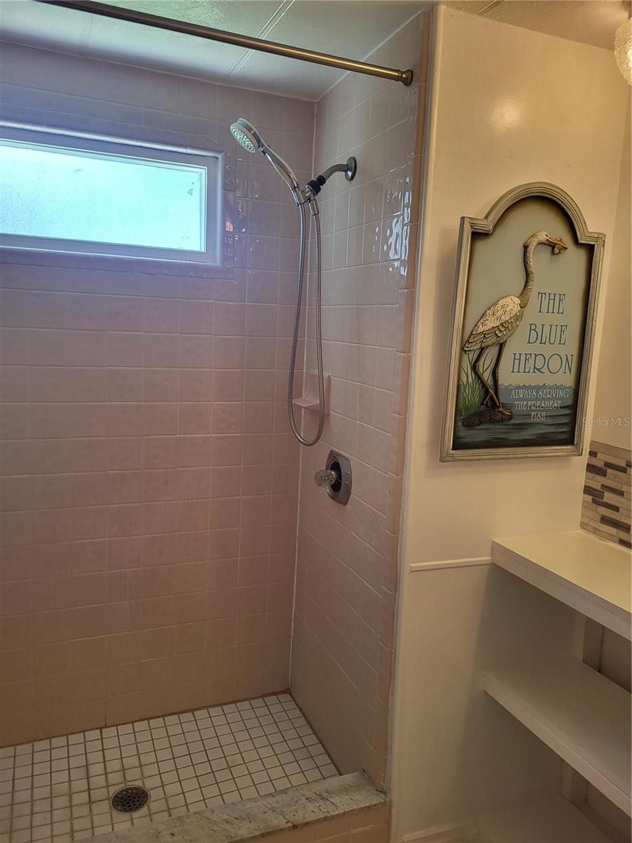 Image 15 of 29 For 6580 Seminole Boulevard 618