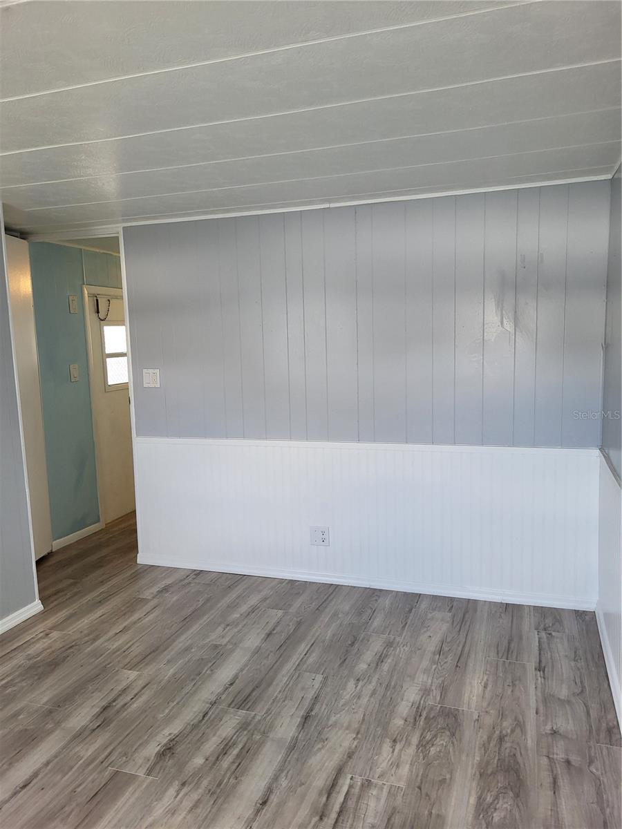 Image 18 of 29 For 6580 Seminole Boulevard 618