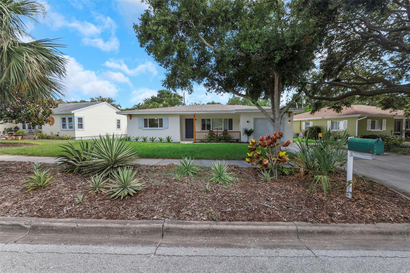 Details for 245 Grove Cir N, DUNEDIN, FL 34698