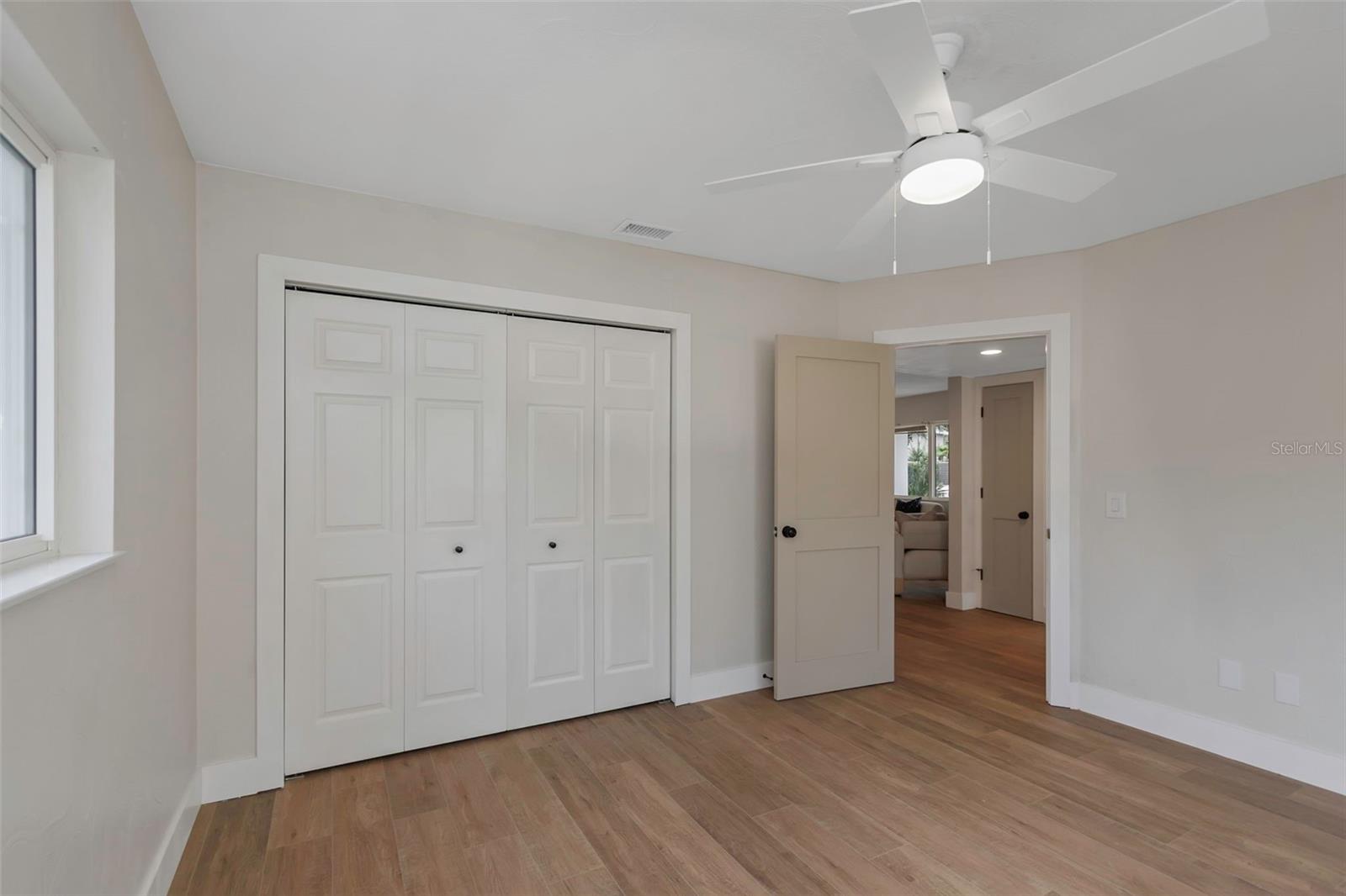 Image 30 of 59 For 245 Grove Cir N
