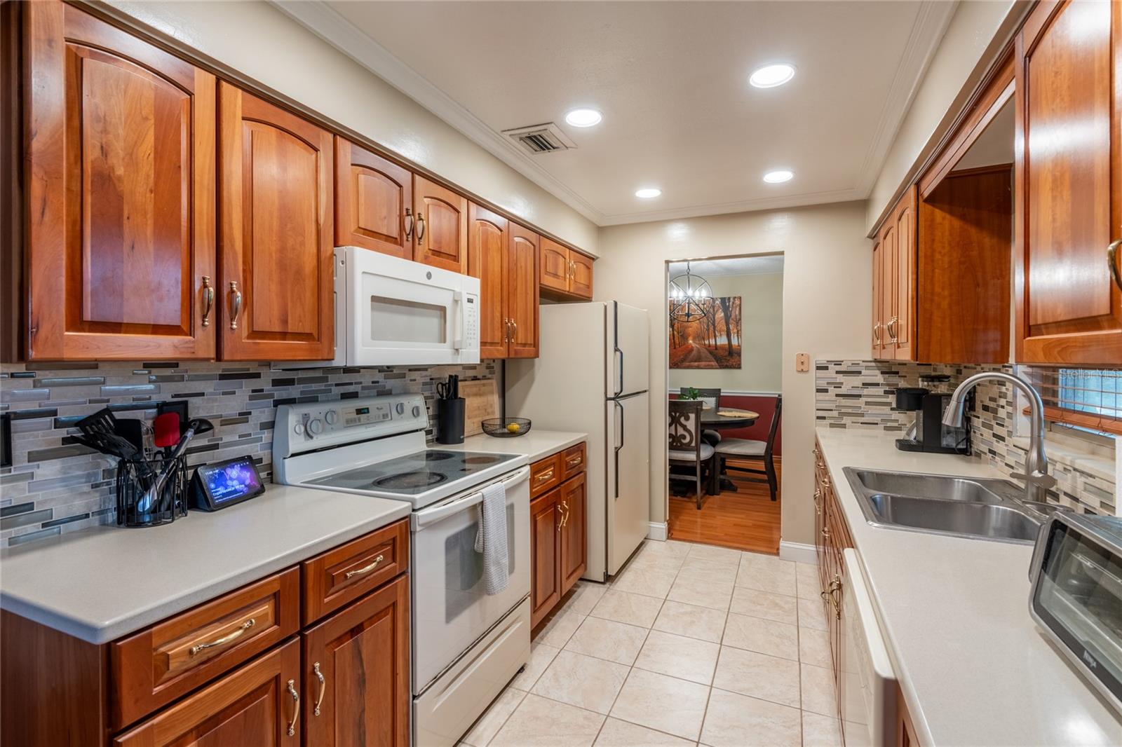 Image 10 of 41 For 616 Pawn Way