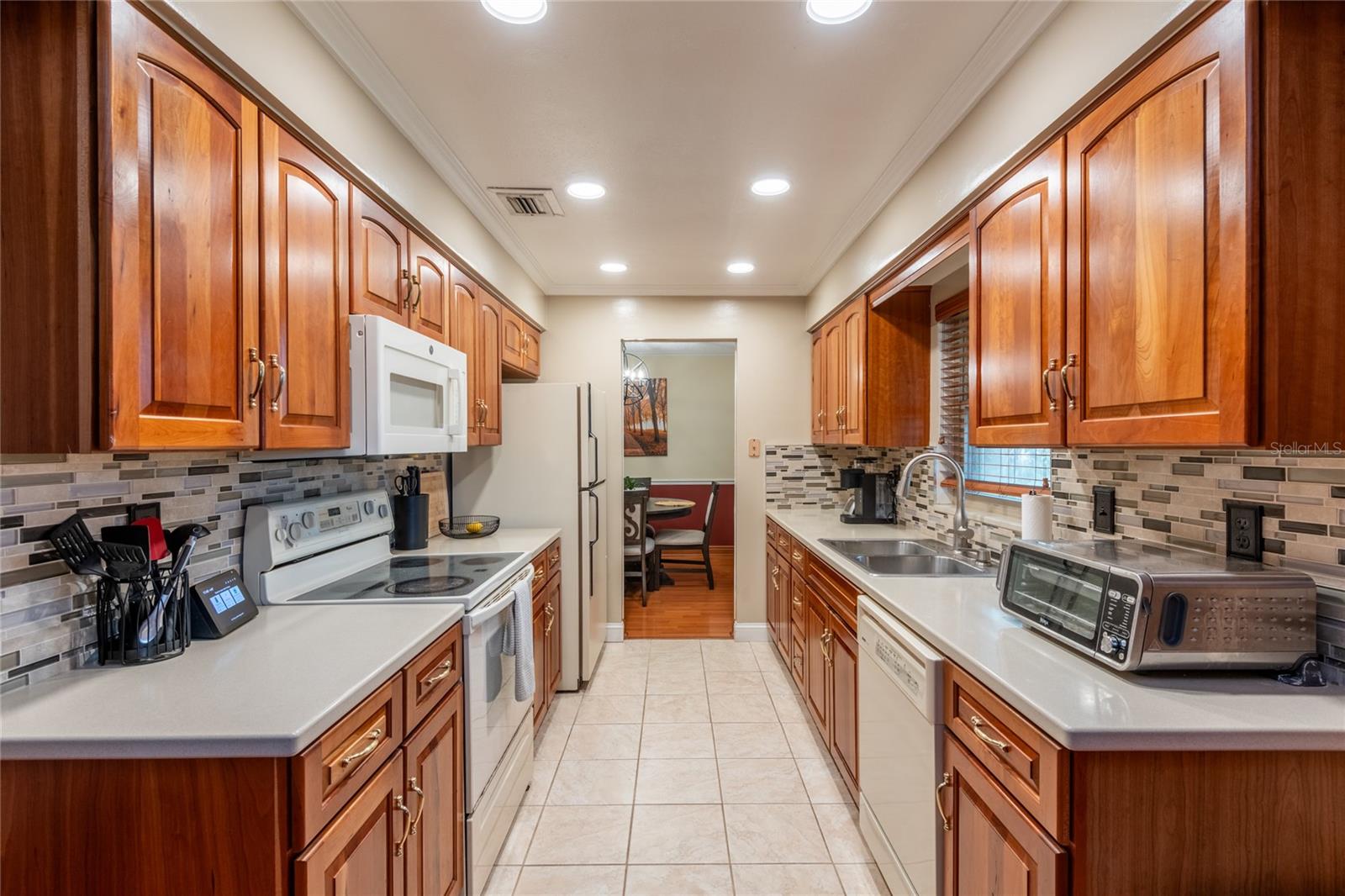 Image 12 of 41 For 616 Pawn Way