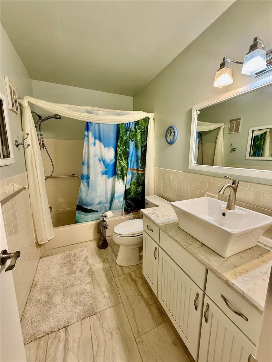 Image 14 of 43 For 2293 Swedish Drive 21
