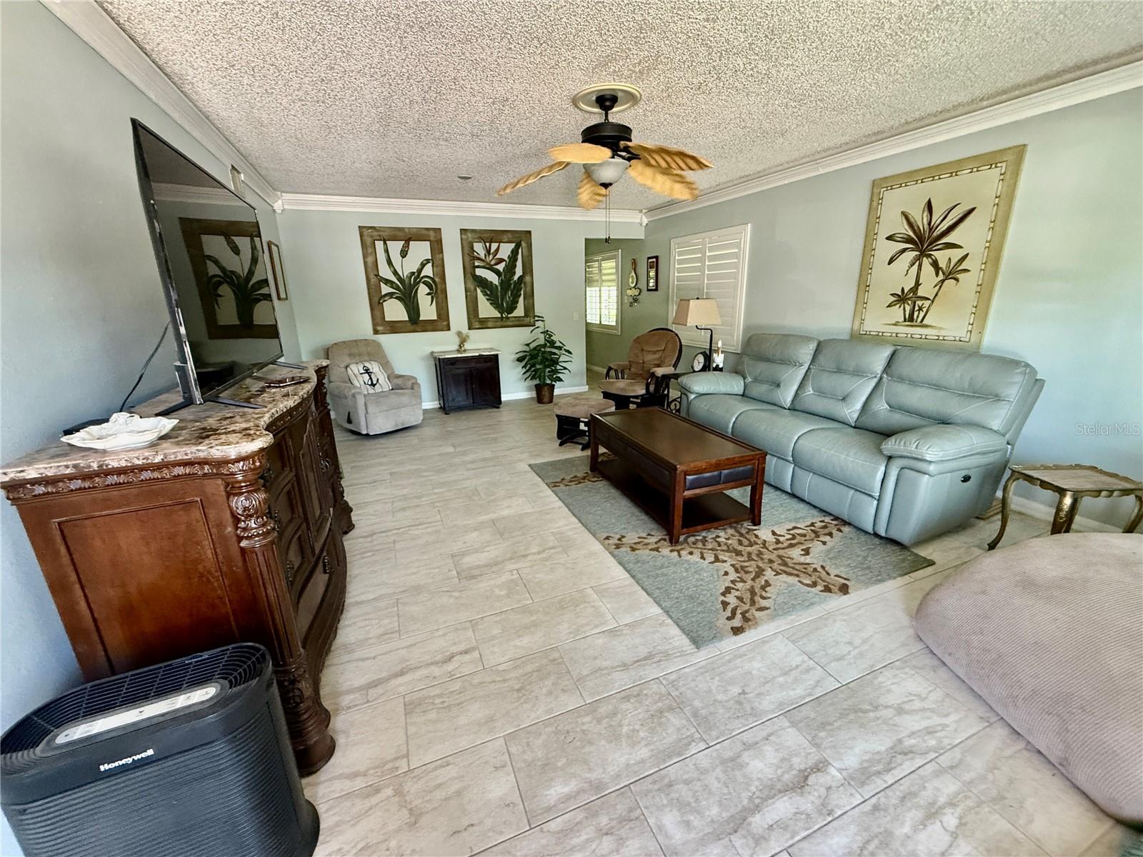 Image 4 of 43 For 2293 Swedish Drive 21