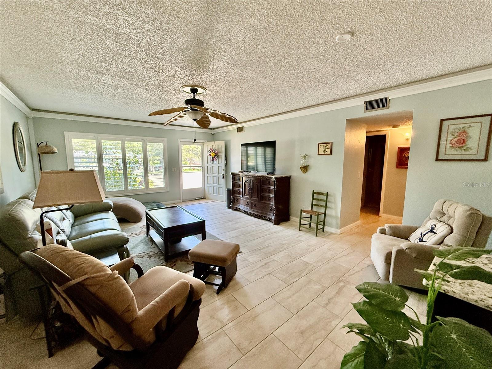 Image 7 of 43 For 2293 Swedish Drive 21
