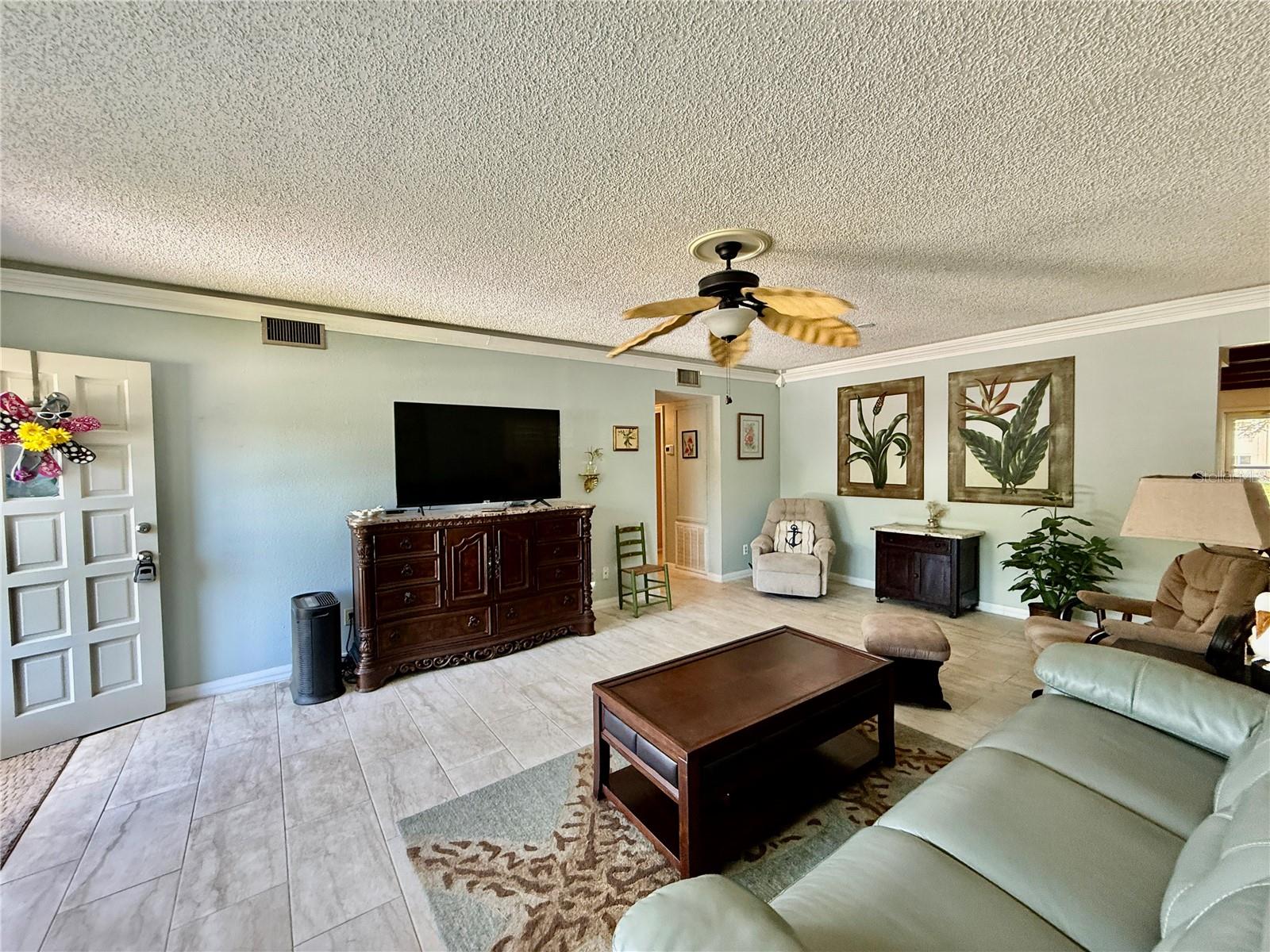 Image 8 of 43 For 2293 Swedish Drive 21